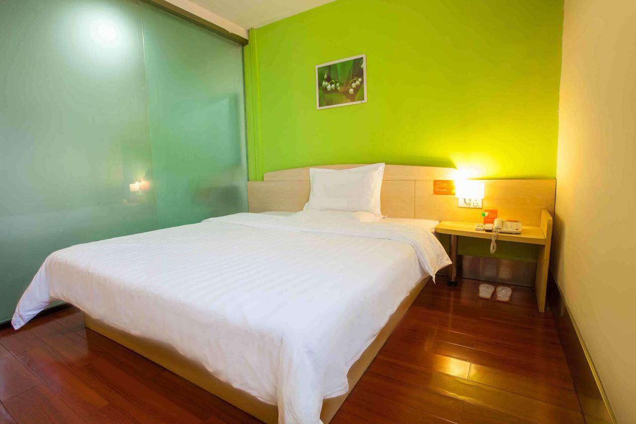 7Days Premium Guangzhou Tianhe Gangding גואנגג'ואו חדר תמונה