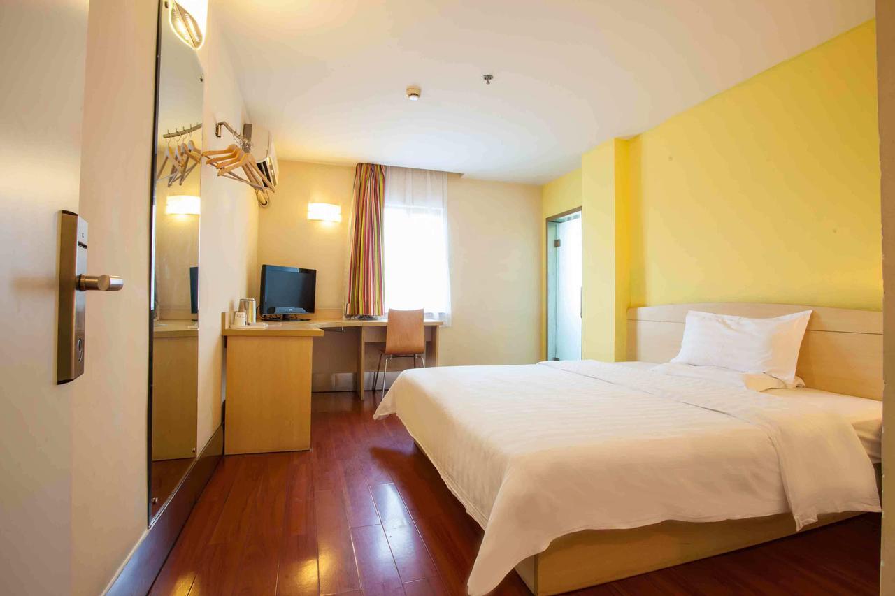 7Days Premium Guangzhou Tianhe Gangding גואנגג'ואו חדר תמונה